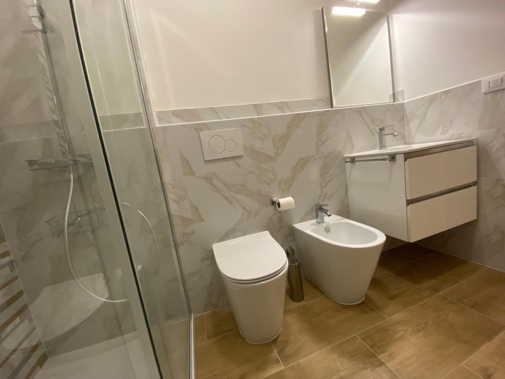 Avantgard Rooms Skyline Retreat Bologna Bagian luar foto