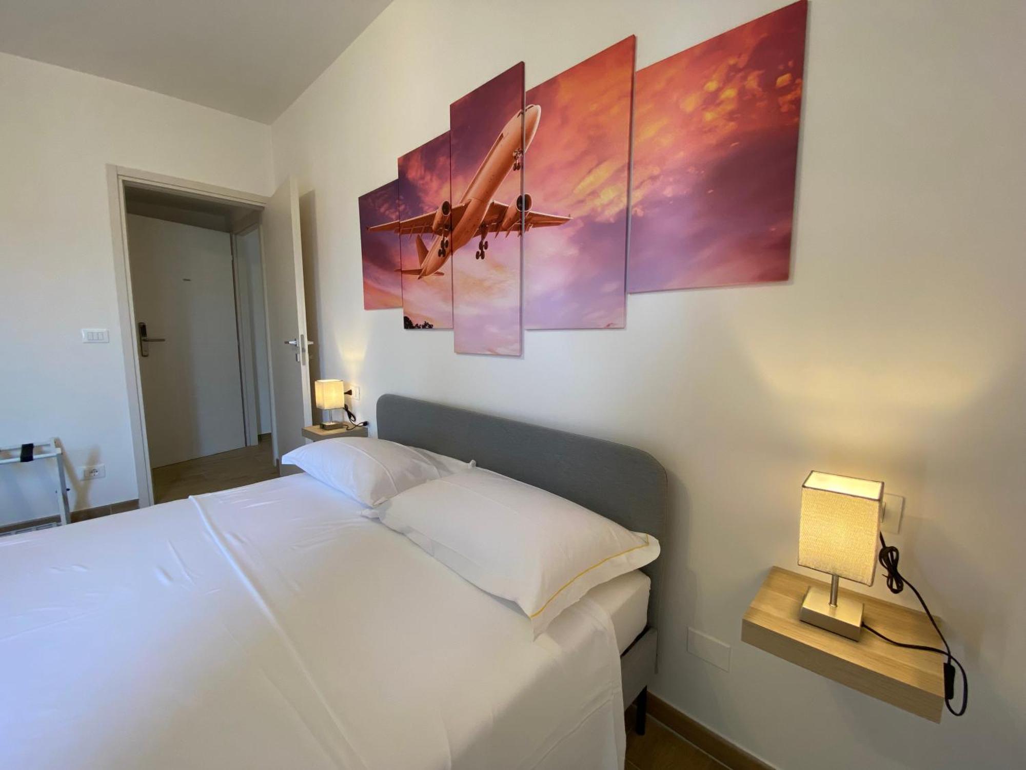 Avantgard Rooms Skyline Retreat Bologna Bagian luar foto